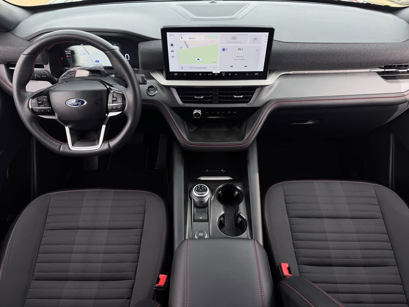 Used 2025 Ford Explorer ST-Line image 13