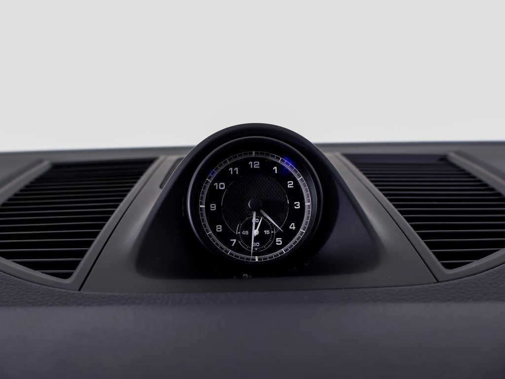 New 2025 Porsche Macan S image 15