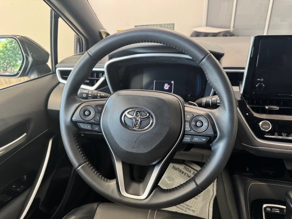 Used 2023 Toyota Corolla XSE FWD image 8