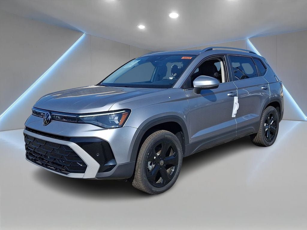 New 2026 Volkswagen Taos SEL AWD/4WD image 1