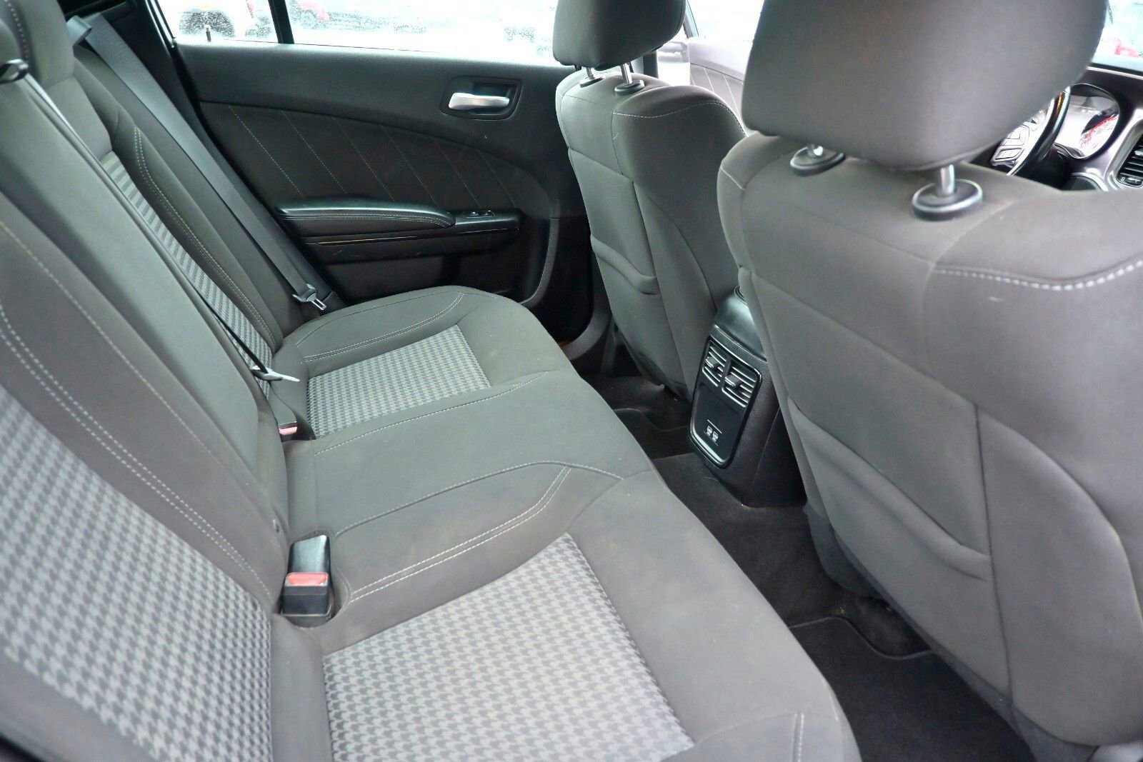 Used 2021 Dodge Charger SXT w/ Blacktop Package image 19