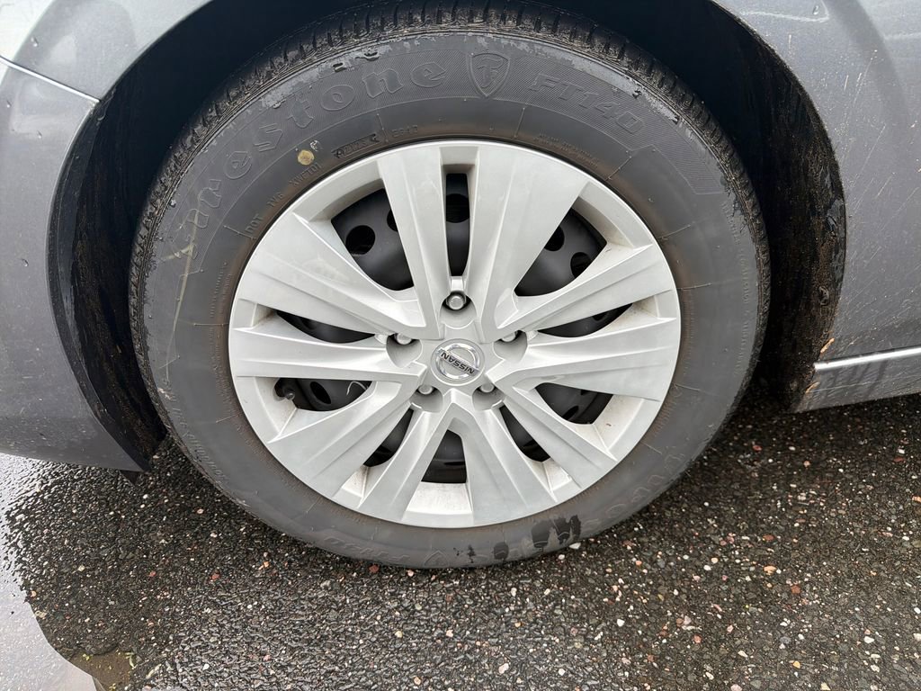 Used 2023 Nissan Sentra S FWD image 9