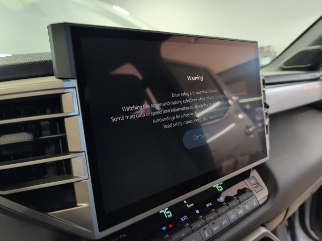 New 2026 Toyota Tundra Limited AWD/4WD image 24
