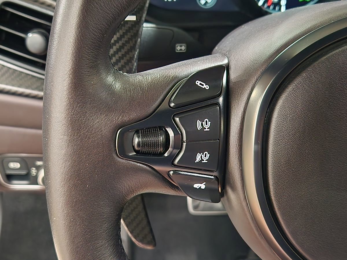 Used 2023 Aston Martin V12 Vantage image 63