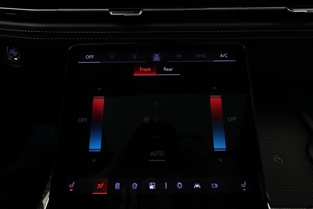 Used 2025 Cadillac Escalade V w/ LPO, ONYX Package image 35