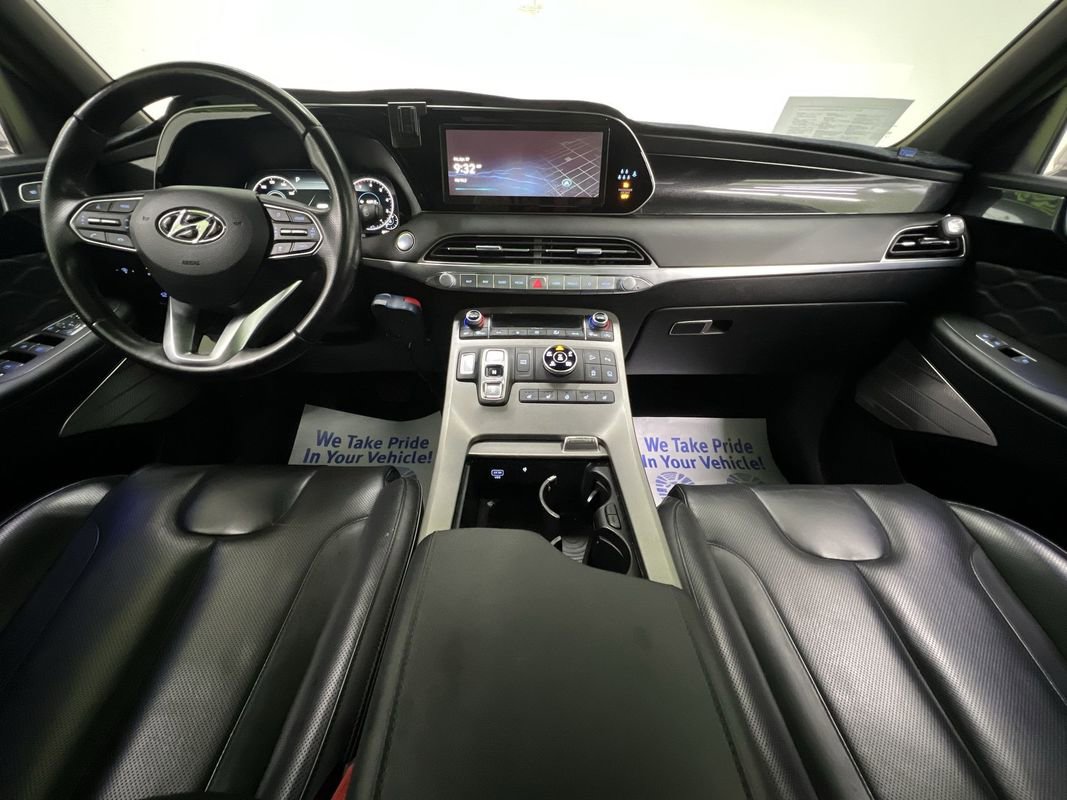 Used 2022 Hyundai Palisade Calligraphy w/ Cargo Package image 17