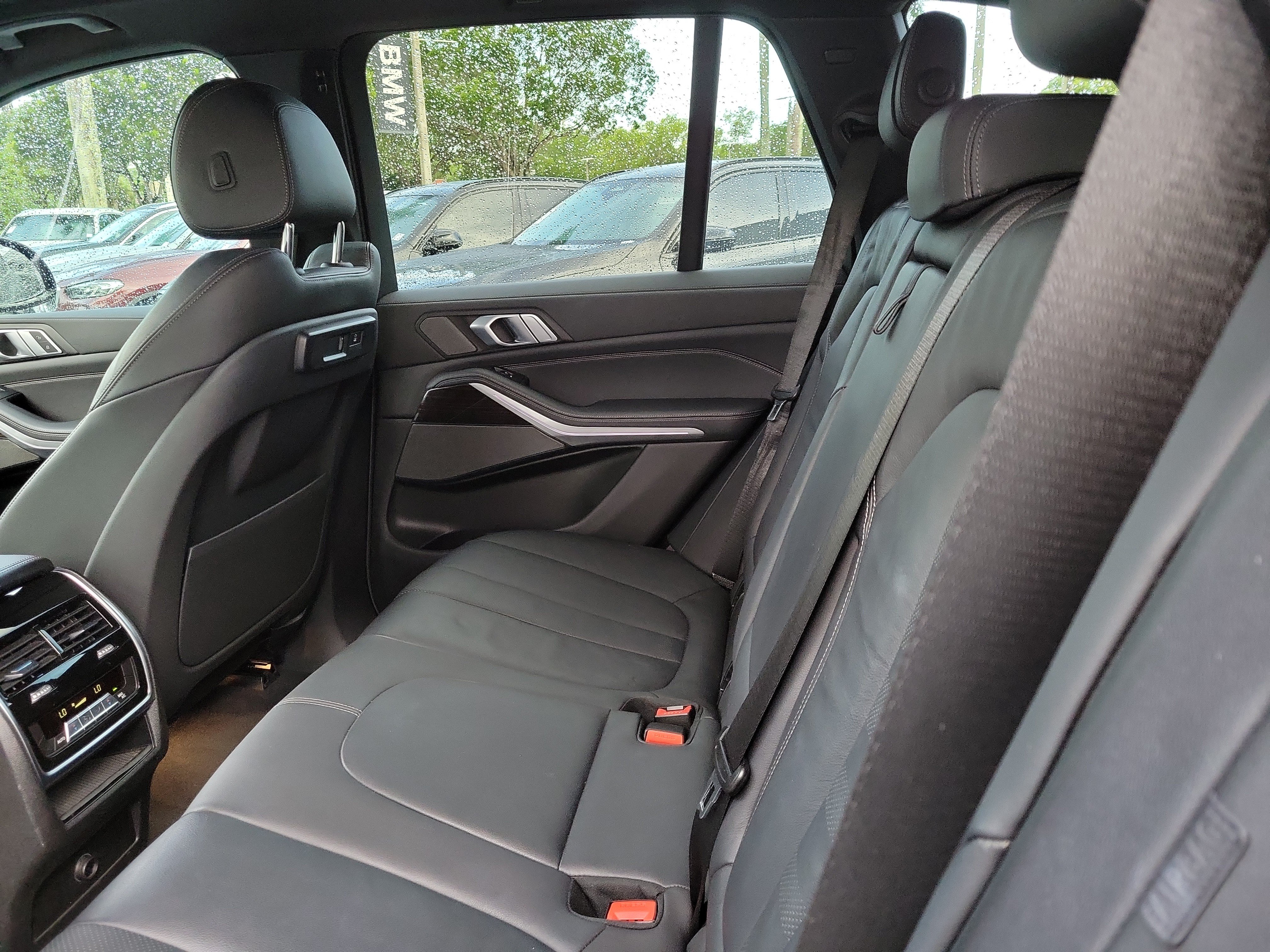 Used 2021 BMW X5 sDrive40i w/ M Sport Package RWD image 7