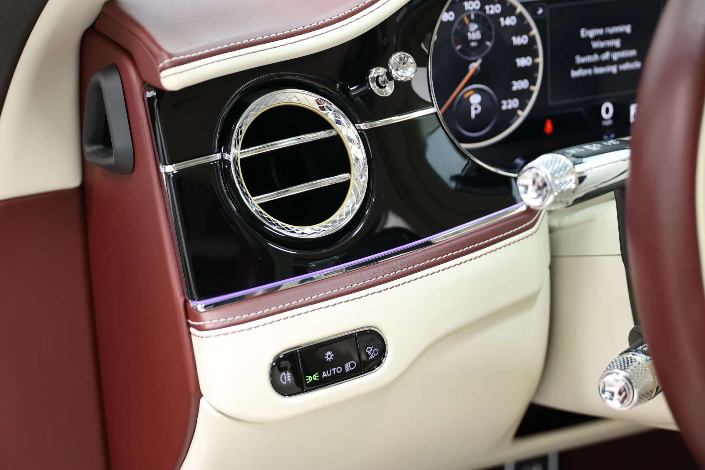 Used 2022 Bentley Flying Spur W12 AWD/4WD image 30