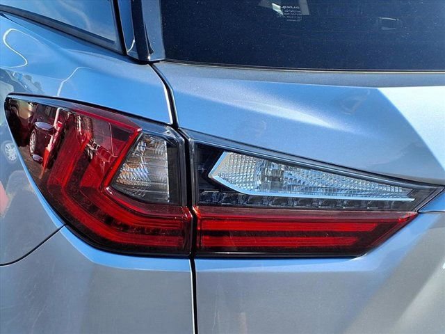 Used 2022 Lexus RX 350L Premium image 27