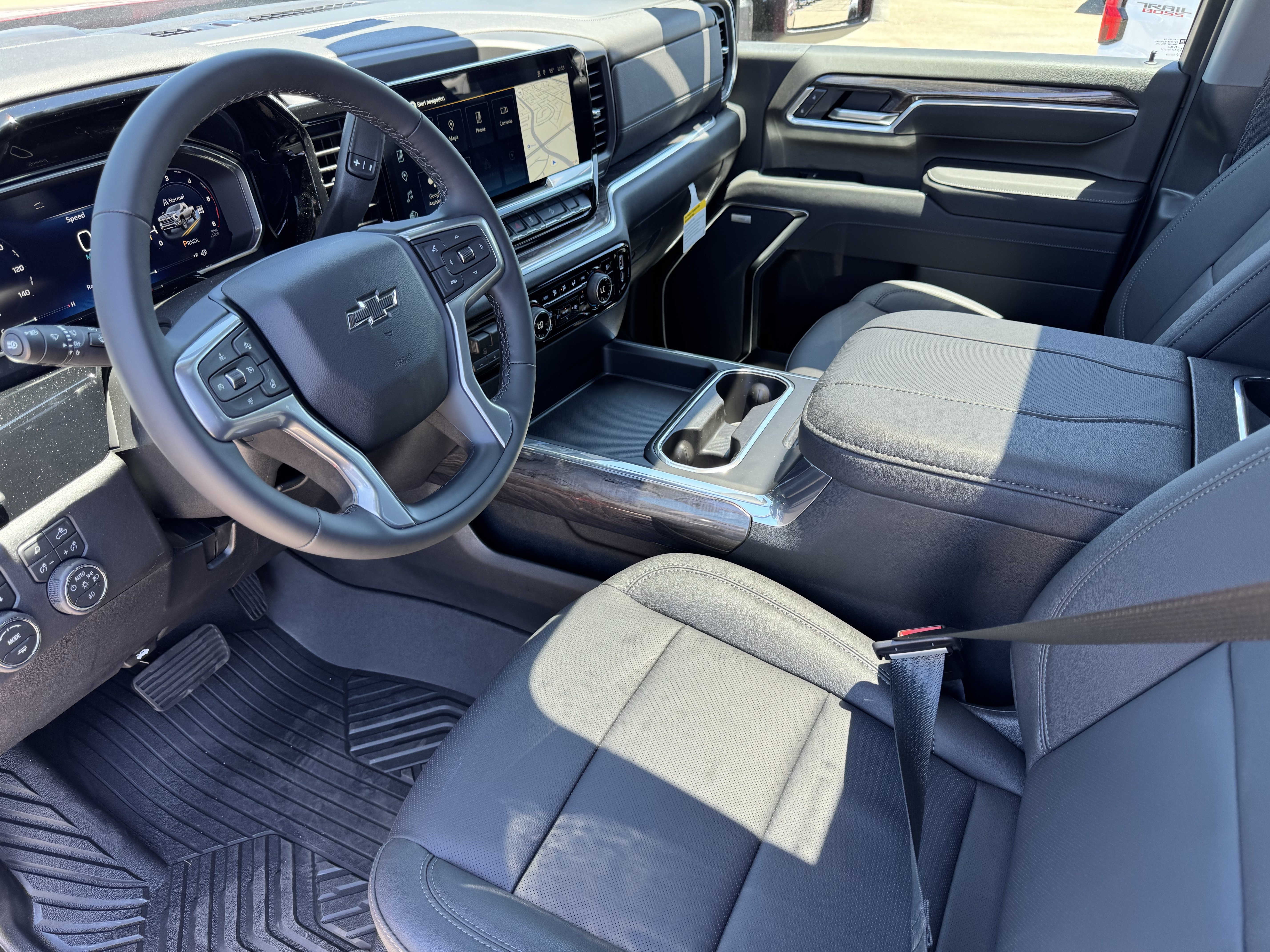 New 2026 Chevrolet Silverado 2500 LTZ w/ Trail Boss Package AWD/4WD image 9