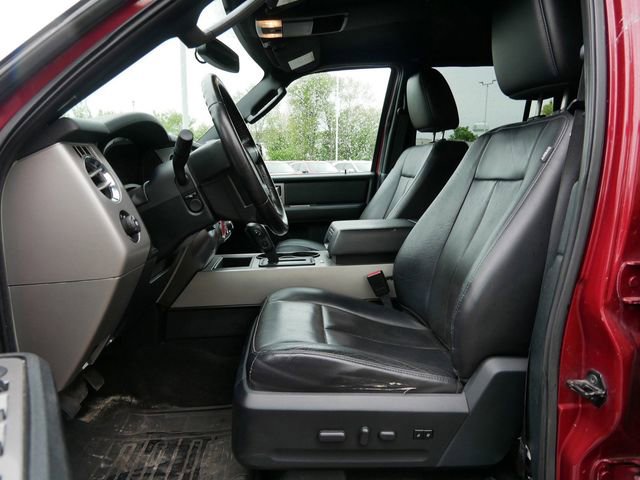 Used 2015 Ford Expedition EL XLT w/ Equipment Group 202A AWD/4WD image 17