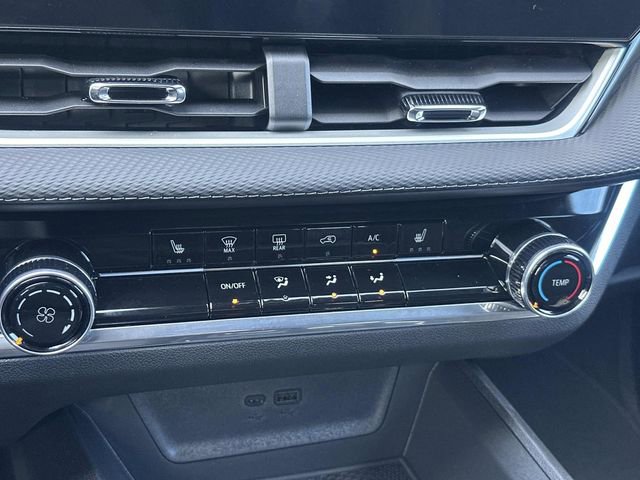 New 2026 Chevrolet Equinox LT image 22