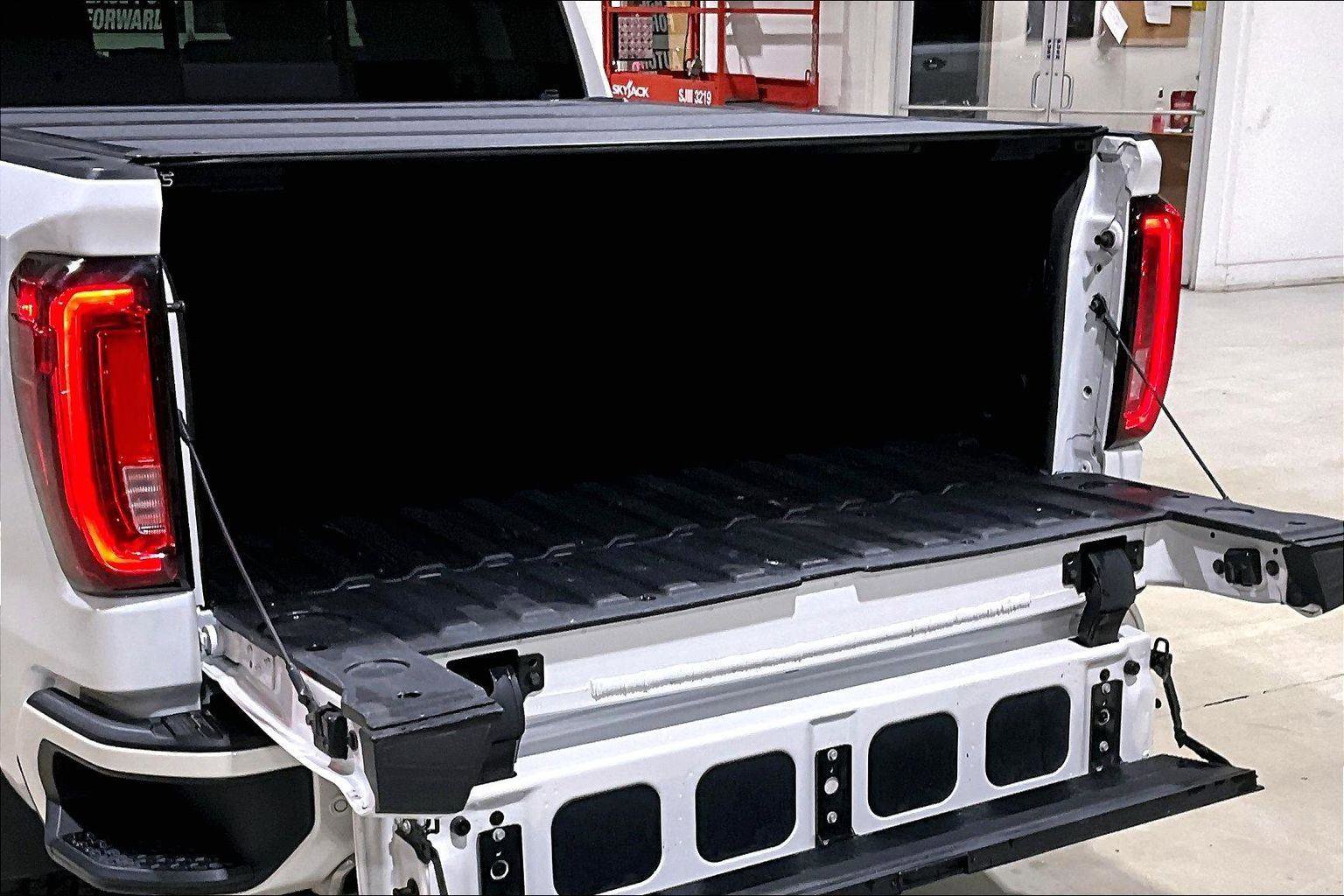 Used 2022 GMC Sierra 1500 Denali image 37