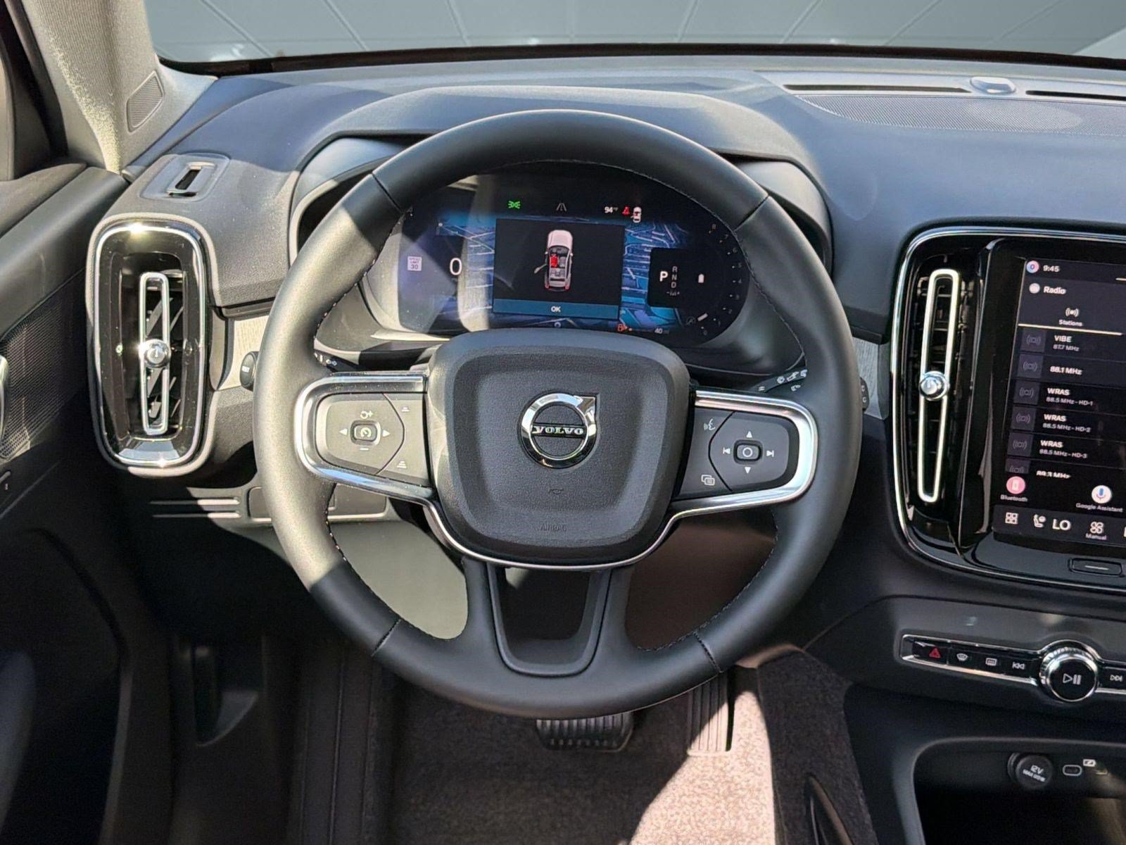 New 2026 Volvo XC40 B5 Core w/ Protection Package Premier AWD/4WD image 11
