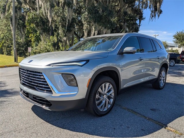 New 2026 Buick Enclave Preferred w/ LPO, Floor Liner Package image 9