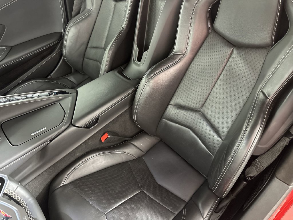 Used 2021 Chevrolet Corvette Stingray Coupe w/ Battery Protection Package RWD image 21