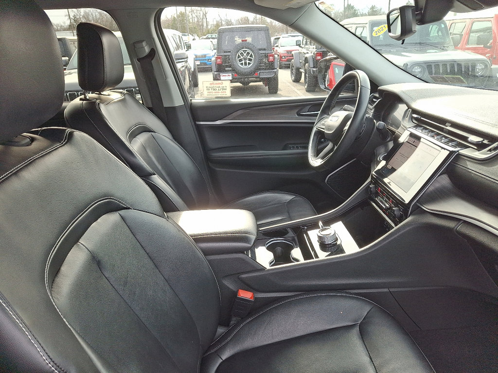 Used 2021 Jeep Grand Cherokee L Limited image 11