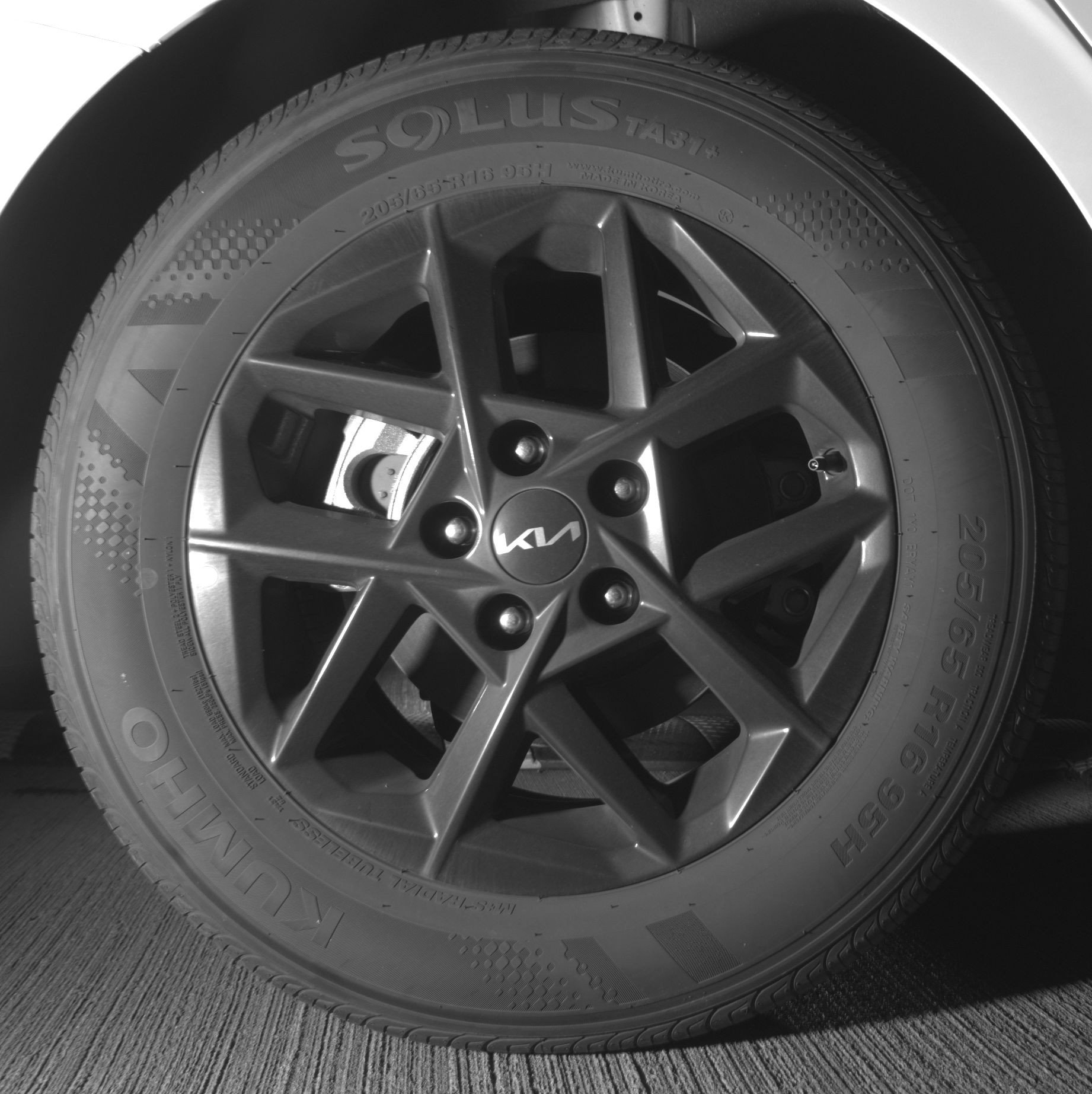 Used 2025 Kia K5 LXS image 15