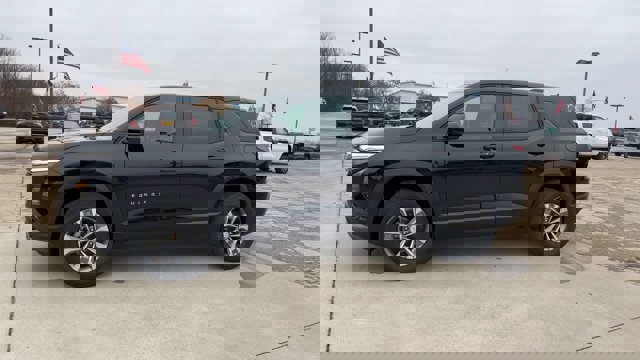 New 2026 Chevrolet Equinox LT w/ Convenience Package II image 5