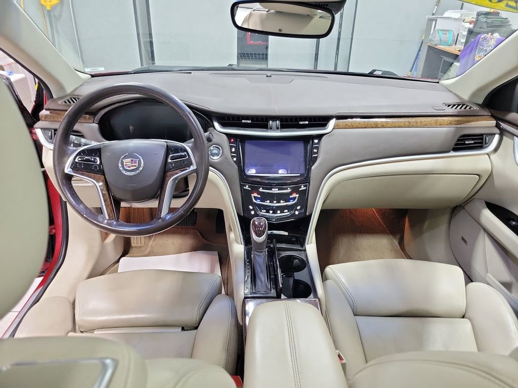 Used 2013 Cadillac XTS Premium image 36
