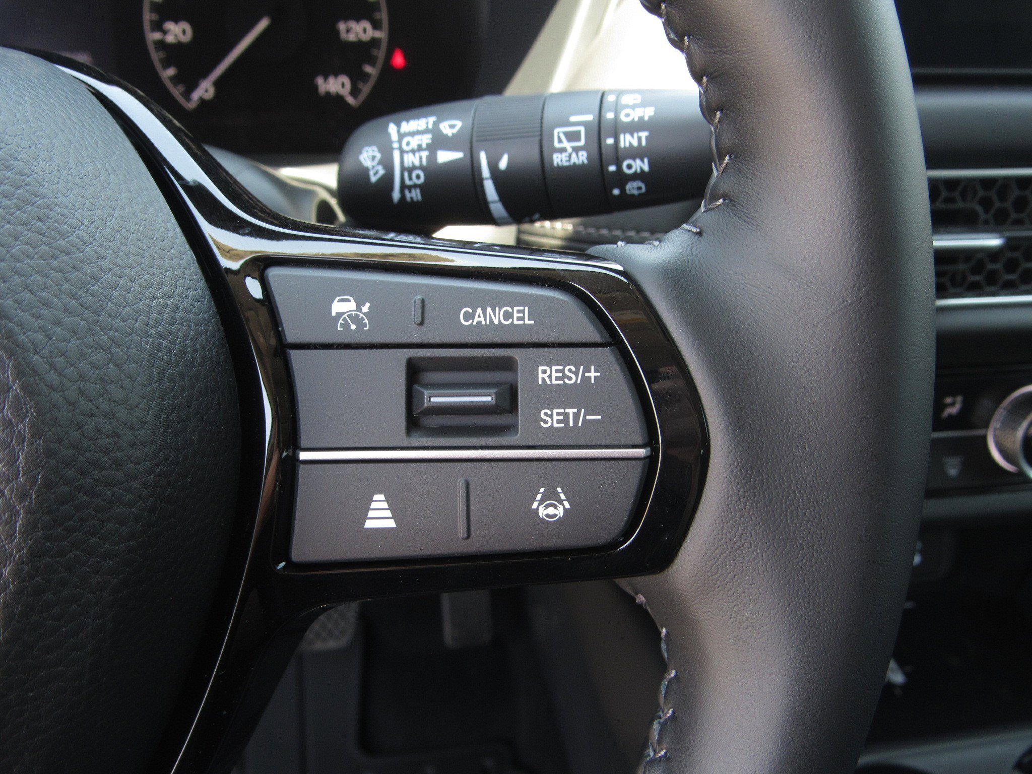 New 2026 Honda HR-V EX-L image 24