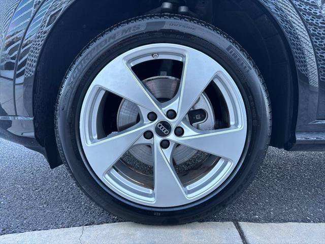 Certified 2025 Audi Q5 Premium w/ Premium Plus AWD/4WD image 6