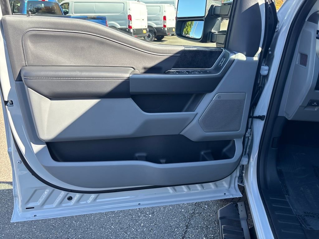 New 2026 Ford F250 XLT image 14
