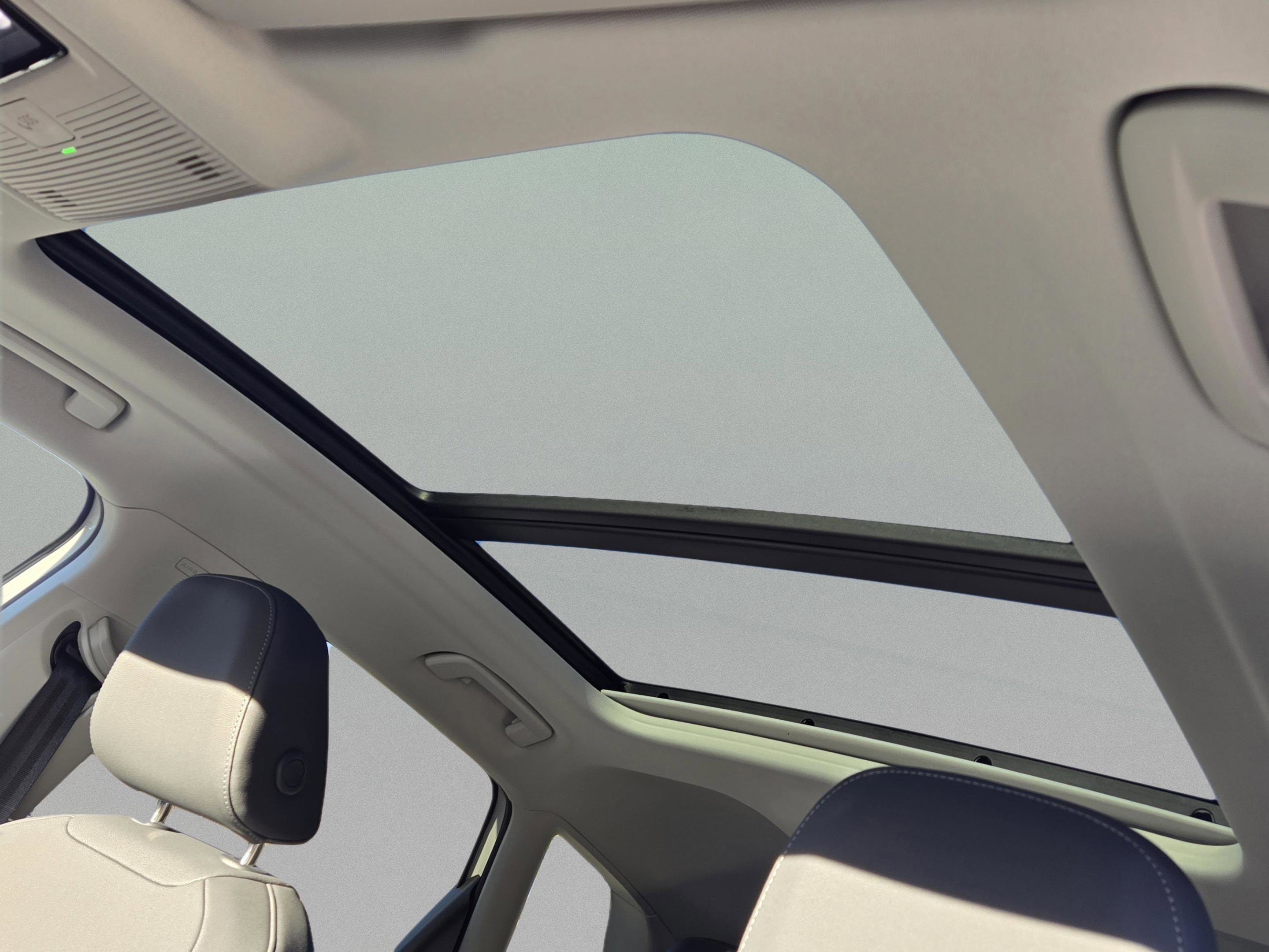 New 2026 Audi Q3 quattro 2.0T image 11