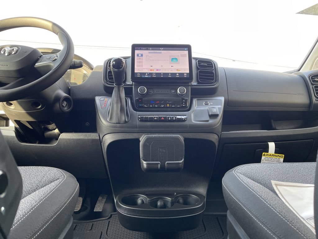 New 2025 RAM ProMaster 2500 w/ Premium Convenience Group FWD image 19