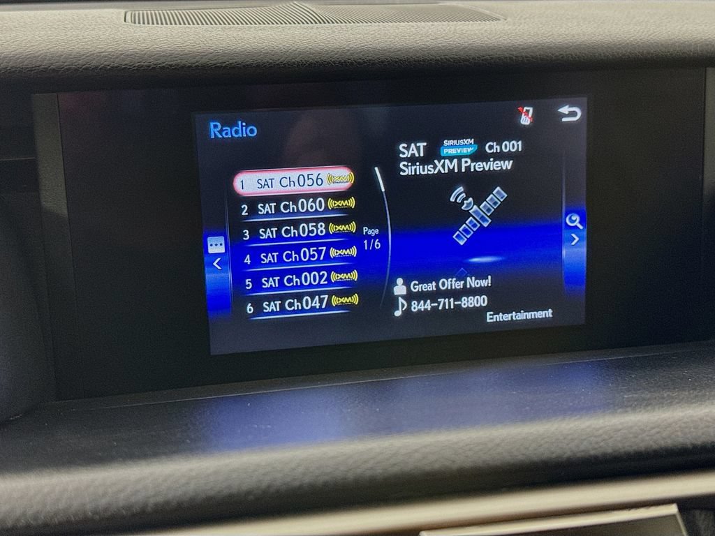 Used 2019 Lexus IS 300 w/ Premium Package RWD image 18