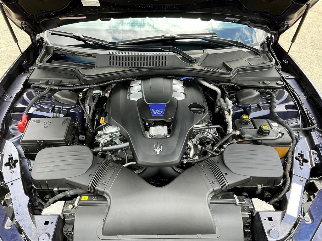 Used 2019 Maserati Ghibli S GranLusso AWD/4WD image 30