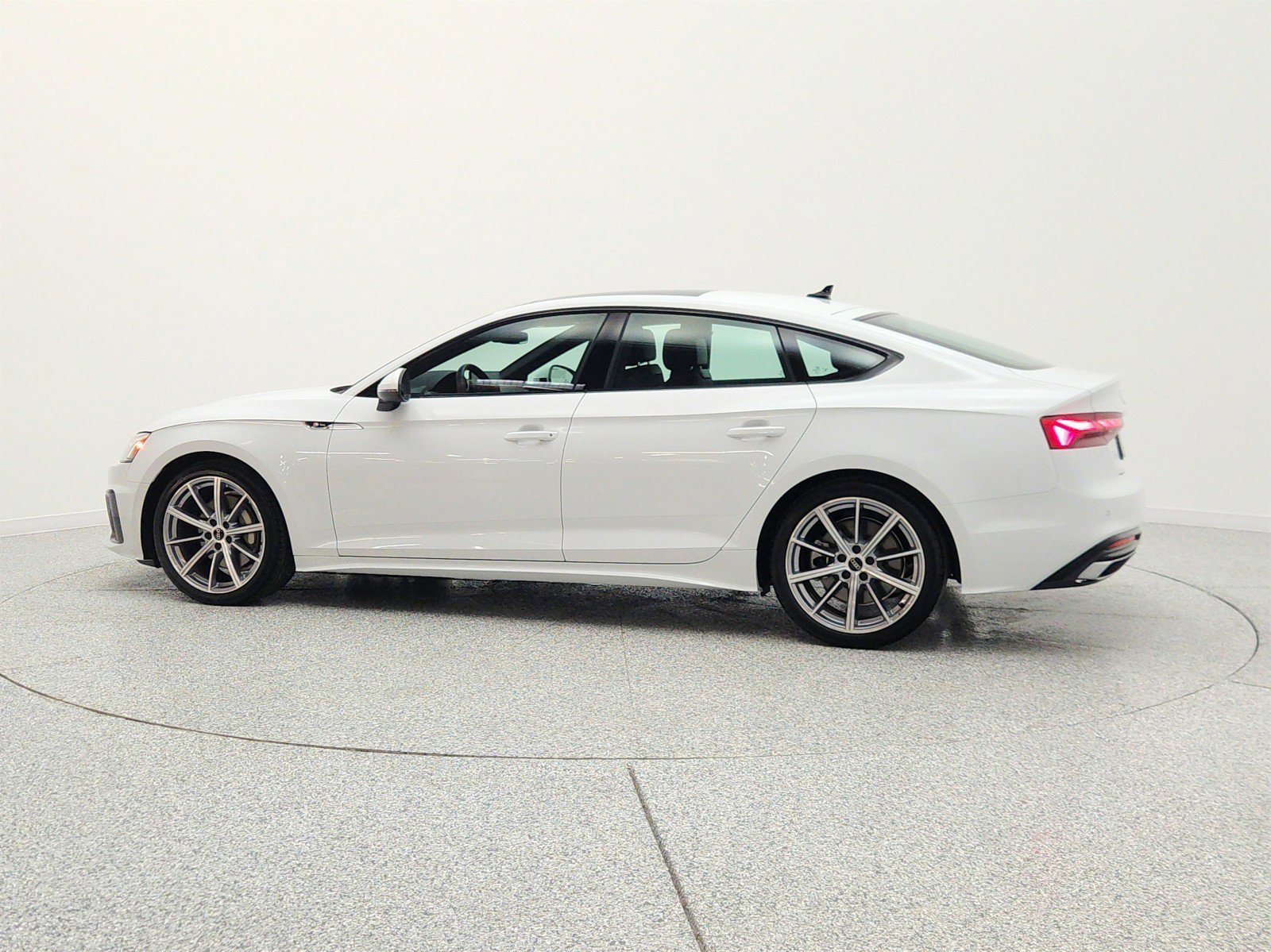 Used 2025 Audi A5 2.0T Premium Plus w/ Convenience Plus Package AWD/4WD image 8