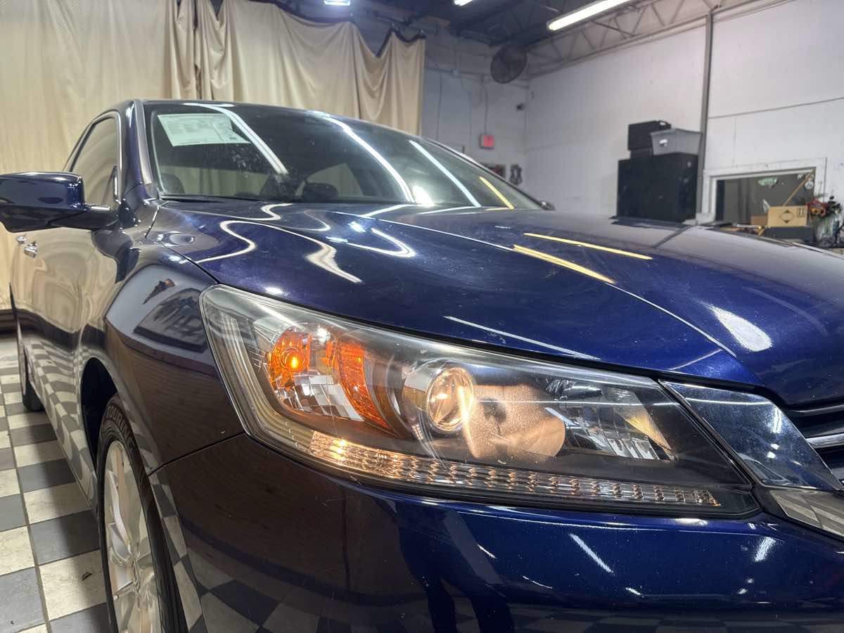Used 2015 Honda Accord EX-L image 7