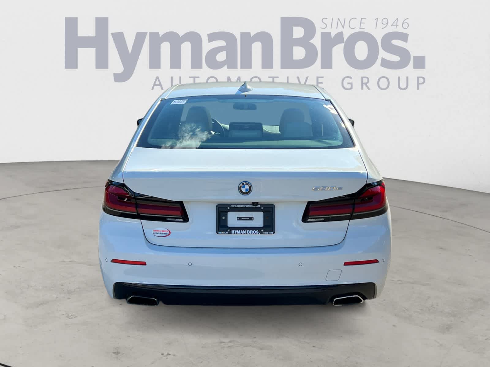 Used 2023 BMW 530e RWD image 4