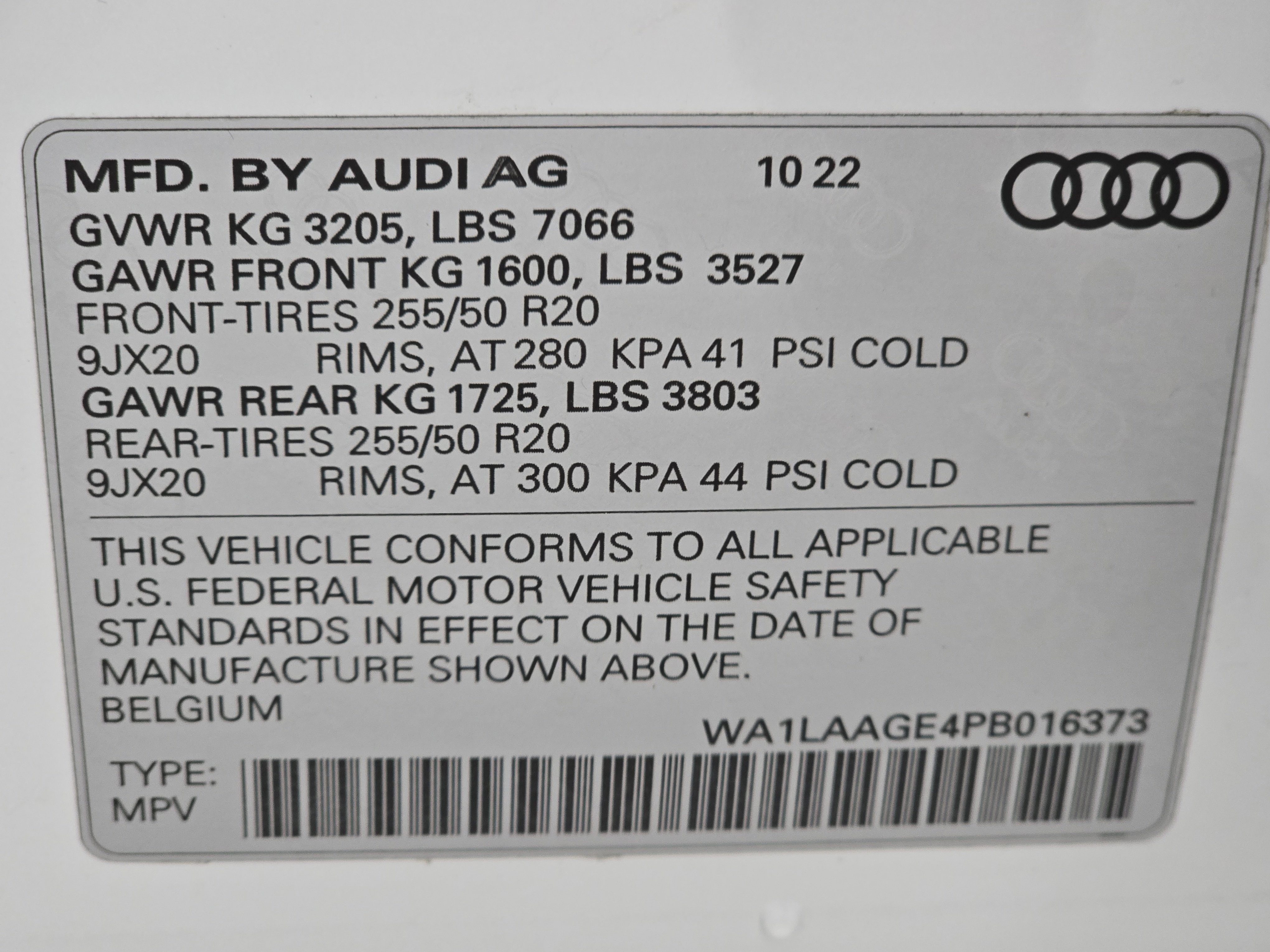 Used 2023 Audi e-tron Premium Plus w/ Premium Plus Package image 36