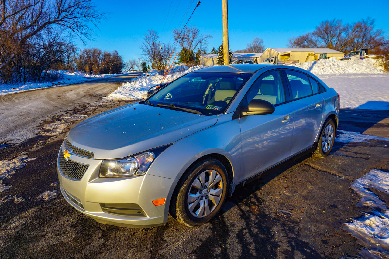 Used 2014 Chevrolet Cruze LS image 7