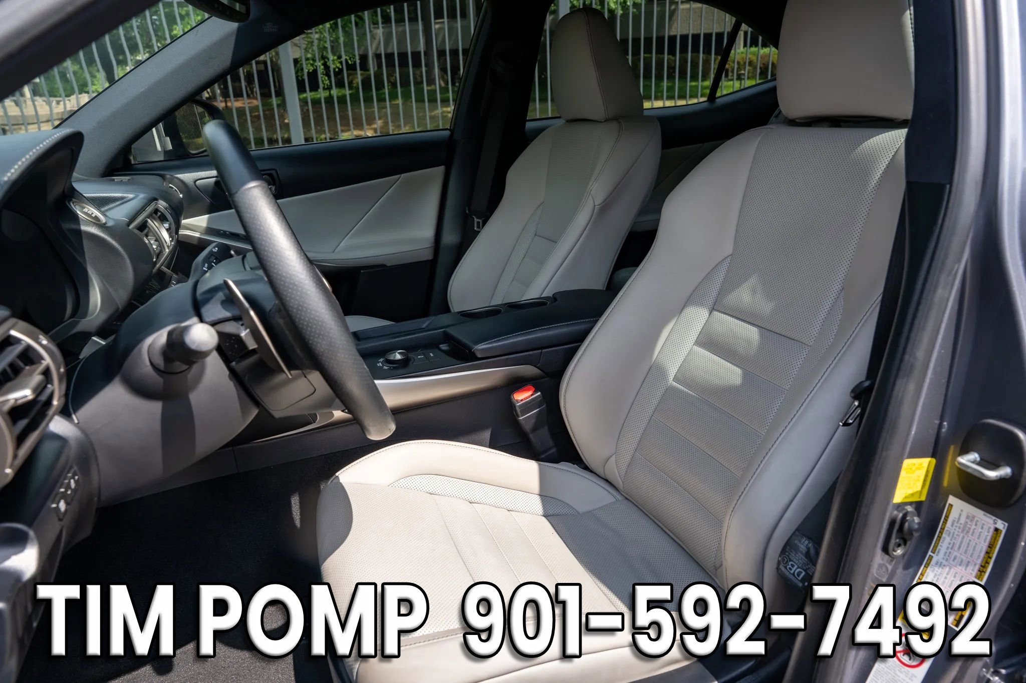 Used 2015 Lexus IS 250 w/ F-Sport Package RWD image 12