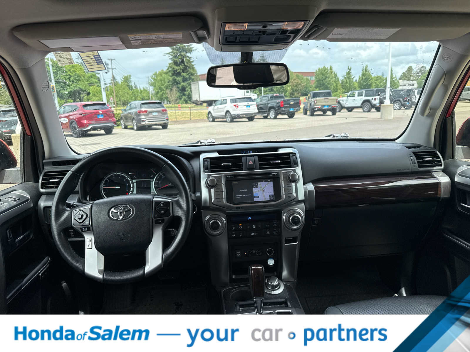 Used 2019 Toyota 4Runner Limited AWD/4WD image 10