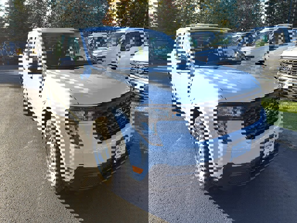 New 2025 Ford Maverick XL w/ Equipment Group 101A image 2