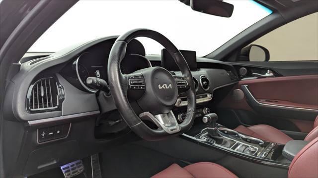 Used 2023 Kia Stinger GT-Line w/ Sun & Sound Package RWD image 26