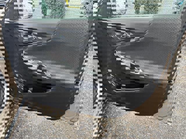 Used 2024 Chevrolet Malibu LT image 16