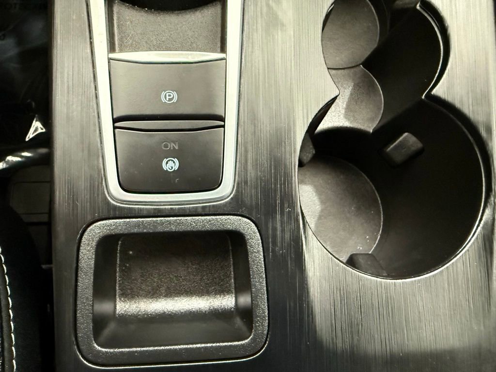 New 2024 Ford Escape SE w/ PHEV Premium Package image 39