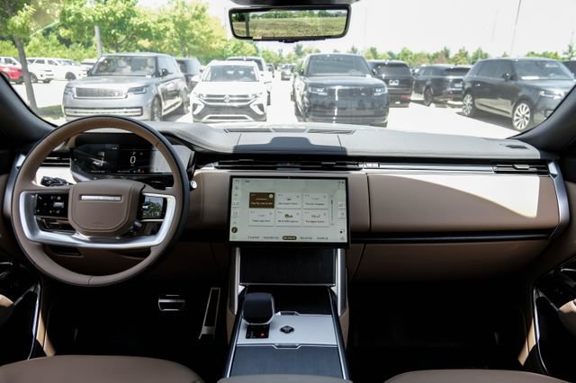 New 2026 Land Rover Range Rover SE AWD/4WD image 18