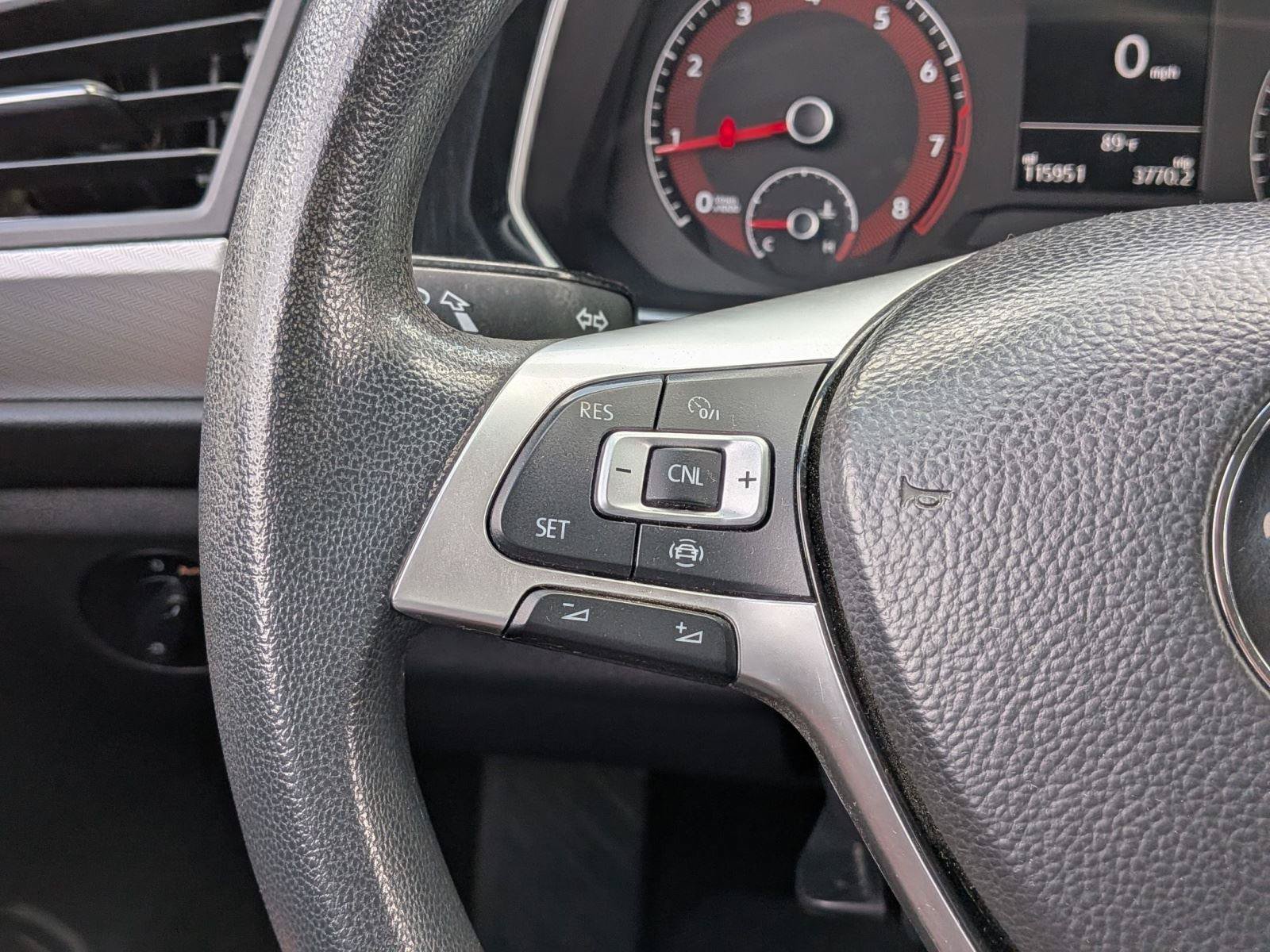 Used 2019 Volkswagen Jetta SE FWD image 35