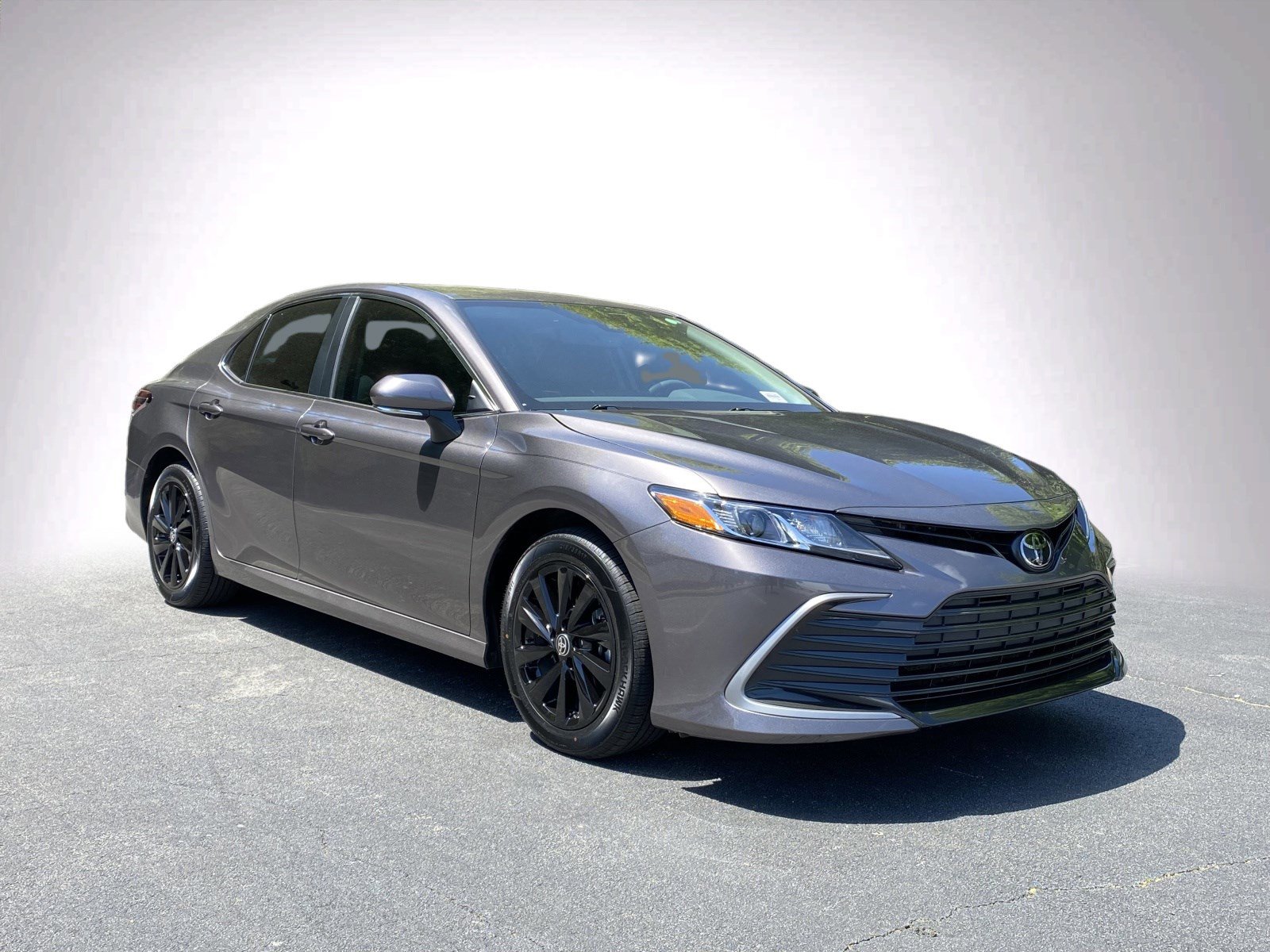 Used 2024 Toyota Camry LE w/ Convenience Package FWD video 2