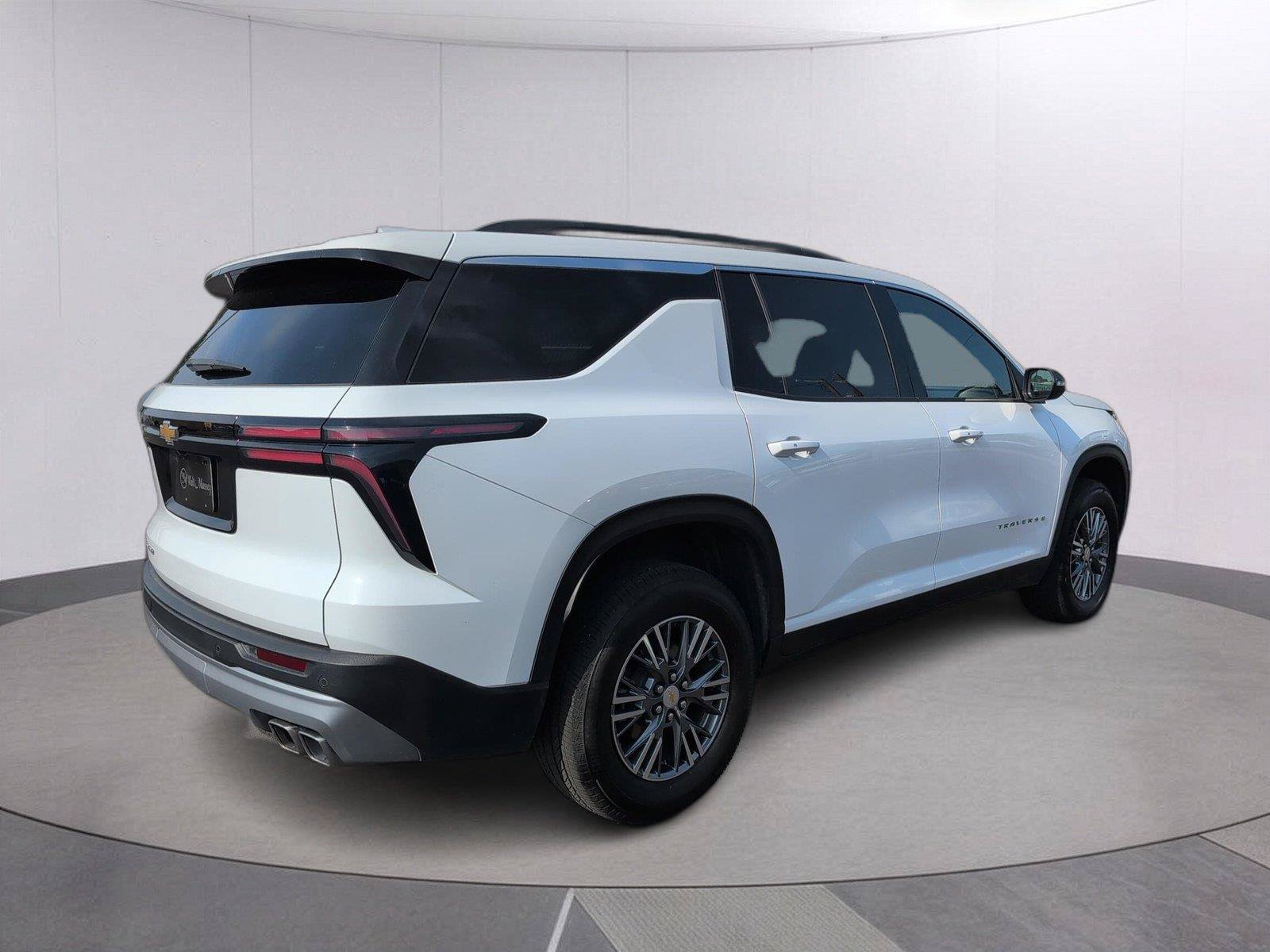 Certified 2025 Chevrolet Traverse LT AWD/4WD image 7
