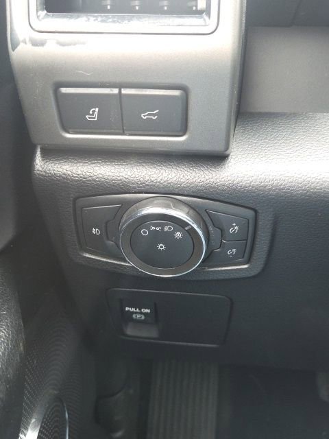 Used 2021 Ford Expedition XLT image 28