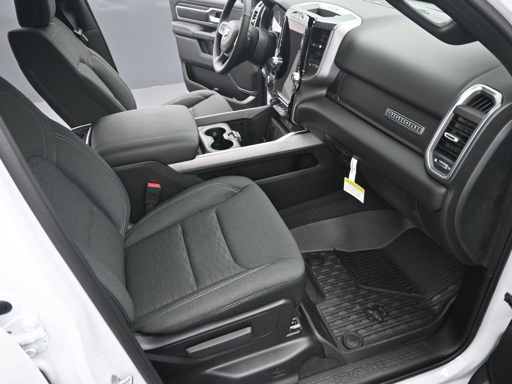 New 2026 RAM 1500 4x4 Crew Cab image 20