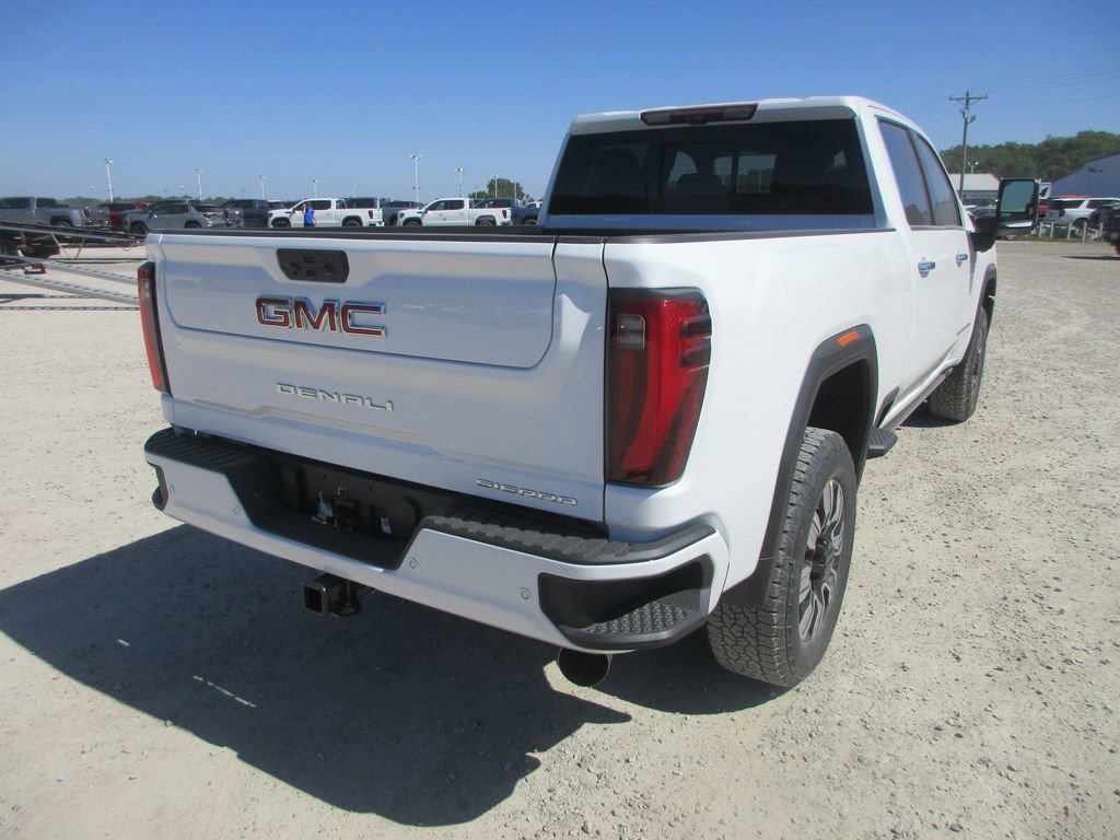 New 2026 GMC Sierra 2500 Denali w/ Denali Reserve Package AWD/4WD image 5