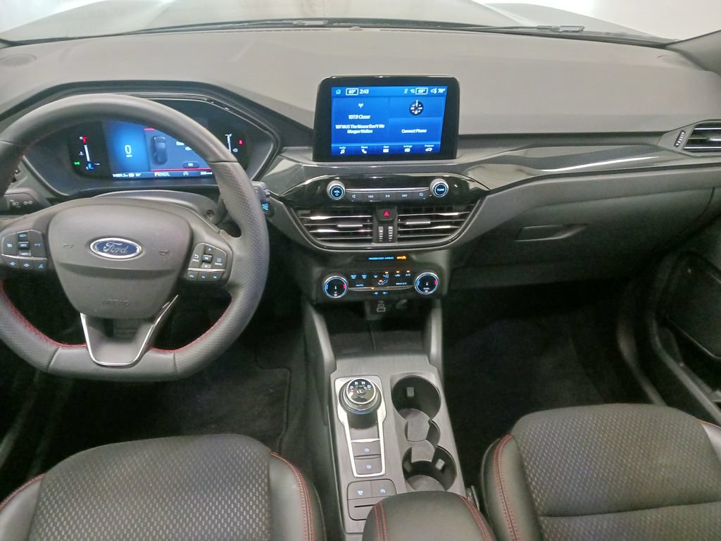 Used 2025 Ford Escape ST-Line AWD/4WD image 18